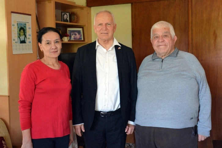 Der Besuch von Cumhuriyet Meclisi Başkanı Töre bei İsmail Bozkurt