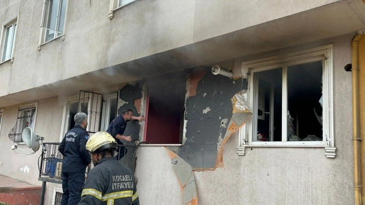 Doğalgaz bomba gibi patladı. Kocaeli'de korku dolu anlar...