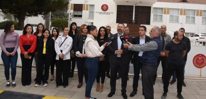 KTAMS grevde: Meclis stenografları sorunlarını protesto ediyor