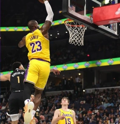 LeBron James führt die Lakers zum Sieg gegen die Grizzlies