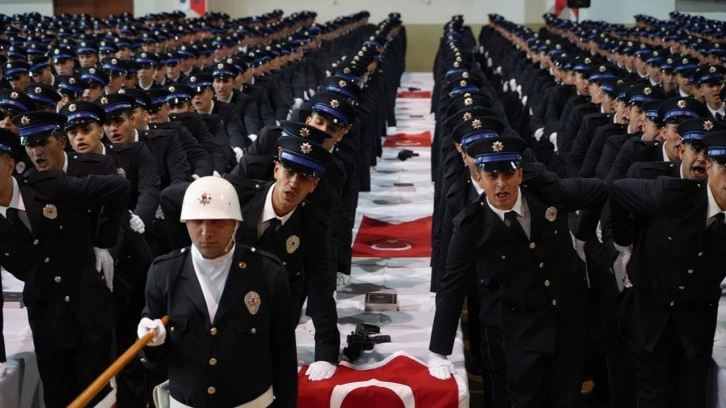 Polis olmak isteyenler, 7 bin 500 öğrenci alınacak: Ön başvurular ne zaman yapılacak açıklandı!