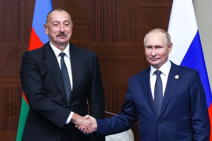 Putin und Aliyev diskutieren nach teroristen Angriff in Moskau