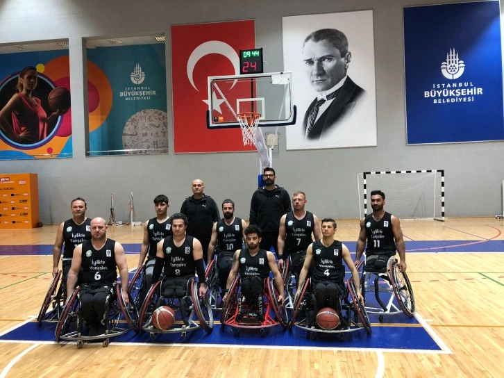 Unsere Stiftungen Rollstuhl-Basketballmannschaft reist nach Italien