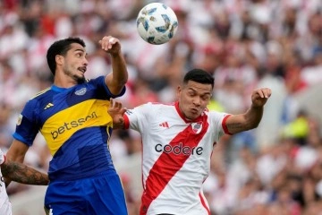 Der Superclasico endet unentschieden mit 1:1 zwischen River Plate und Boca Juniors