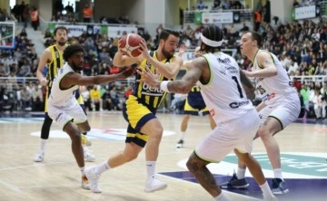 Fenerbahçe Beko wins against Yukatel Merkezefendi Belediyesi Basket