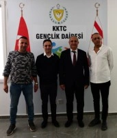 Gençlik Dairesi'nden Öğrenci ve Ailelere Yönelik Seminerler