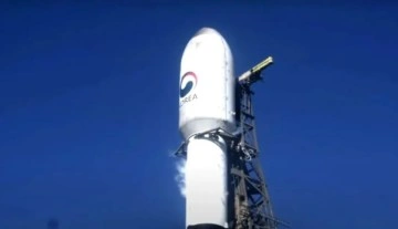 Güney Kore fırlatılan Falcon 9 roketiyle ikinci casus uydusunu taşıdı