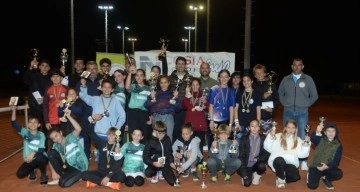 NICOSIA MOTORS CUP: Erfolgreicher Abschluss des Altersgruppen-Tennisturniers