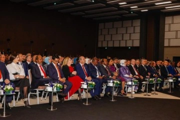 Präsident Tatar nimmt an der Eröffnung des 3. Antalya Diplomatieforums teil