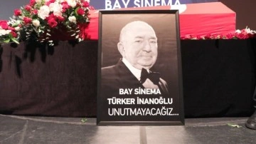 Türker İnanoğlu'na veda. Usta ismin cenazesinde sevenleri gözyaşlarına hakim olamadı