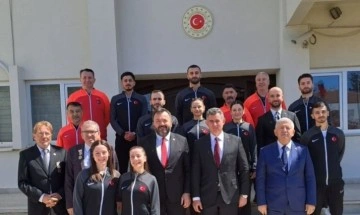 Türkiye Karate Milli Takımı Sporcularının KKTC Ziyareti